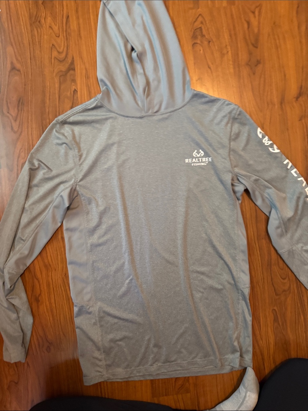 Realtree Performance Hooded Long Sleeve Shirt - Light Gray